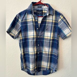Men’s Small American Eagle Outfitters Plaid button up shirt